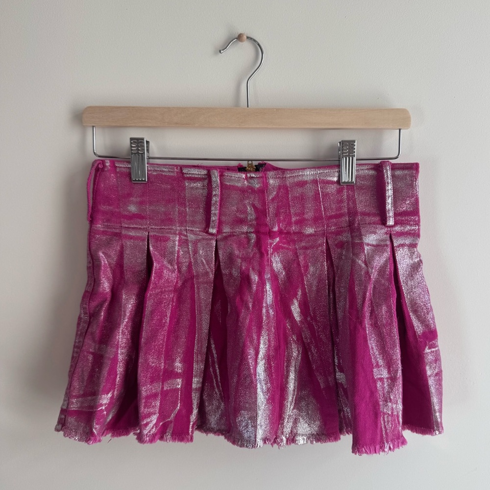 Metallic Pink Rave Skort - Picture 2 of 2